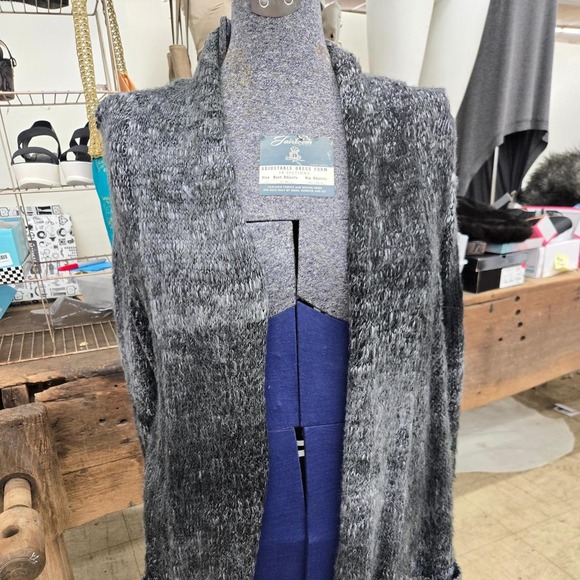 Sweaters - Womans Gray Black Marled Knit Cardigan XL
